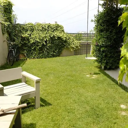 Apartment With Garden In Thessaloniki. Thessaloniki