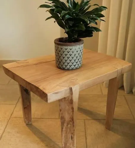 With Garden In Thessaloniki. Apartman